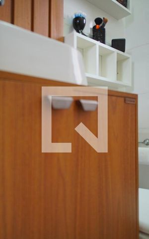 Apartamento à venda com 47m², 2 quartos e 1 vagaBanheiro Corredor
