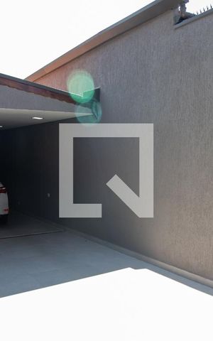 Casa para alugar com 474m², 4 quartos e 4 vagas Casa para alugar com 474m², 4 quartos e 4 vagasGaragem