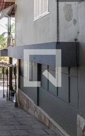 Casa à venda com 1062m², 4 quartos e 8 vagas Casa à venda com 1062m², 4 quartos e 8 vagasGaragem