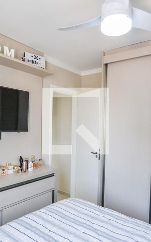 Apartamento à venda com 57m², 2 quartos e 1 vagaQuarto 2