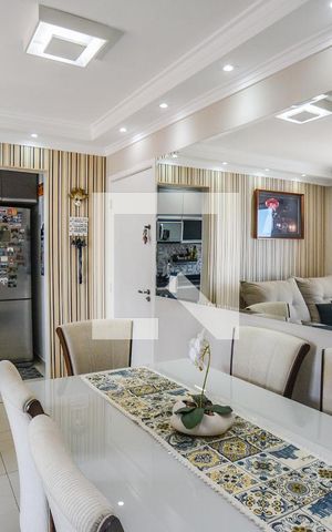 Apartamento à venda com 57m², 2 quartos e 1 vagaSala de Jantar
