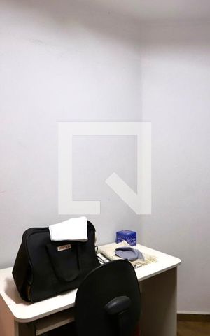 Casa para alugar com 250m², 3 quartos e 4 vagas Casa para alugar com 250m², 3 quartos e 4 vagasQuarto de Serviço