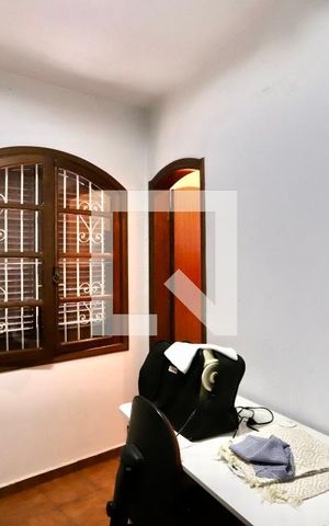 Casa para alugar com 250m², 3 quartos e 4 vagas Casa para alugar com 250m², 3 quartos e 4 vagasQuarto de Serviço