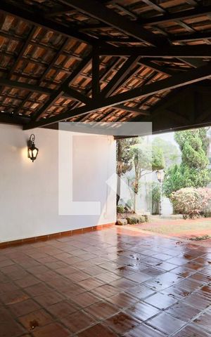 Casa para alugar com 250m², 3 quartos e 4 vagas Casa para alugar com 250m², 3 quartos e 4 vagasGaragem