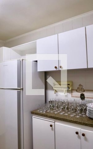 Casa para alugar com 250m², 3 quartos e 4 vagas Casa para alugar com 250m², 3 quartos e 4 vagasCozinha