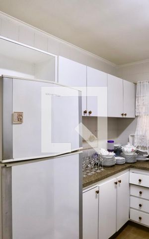 Casa para alugar com 250m², 3 quartos e 4 vagas Casa para alugar com 250m², 3 quartos e 4 vagasCozinha