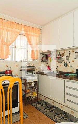 Casa à venda com 200m², 3 quartos e 2 vagasCozinha