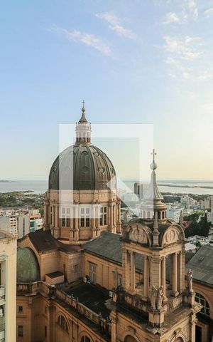 Apartamento à venda com 182m², 3 quartos e 1 vaga Apartamento à venda com 182m², 3 quartos e 1 vagaVista terraço