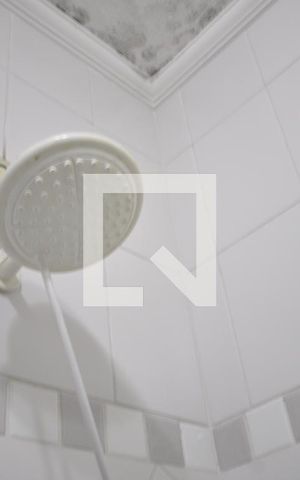 Casa à venda com 240m², 3 quartos e 2 vagasBanheiro Social