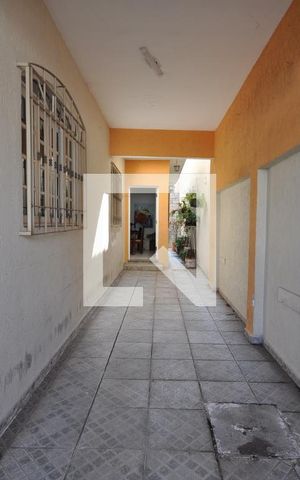 Casa à venda com 240m², 3 quartos e 2 vagasGaragem