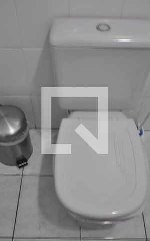 Casa à venda com 240m², 3 quartos e 2 vagasBanheiro Social