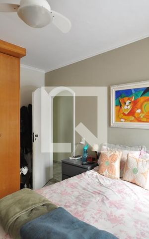 Casa à venda com 240m², 3 quartos e 2 vagasSuíte 2
