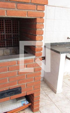 Casa à venda com 165m², 3 quartos e 4 vagasChurrasqueira