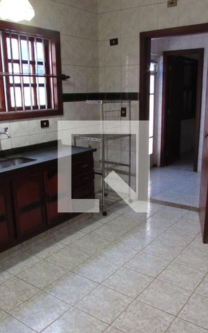 Casa à venda com 165m², 3 quartos e 4 vagasCozinha