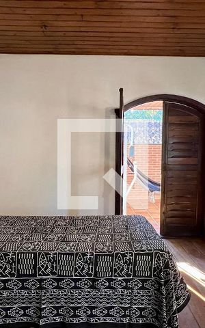 Casa à venda com 592m², 5 quartos e 3 vagas Casa à venda com 592m², 5 quartos e 3 vagasSuíte 4