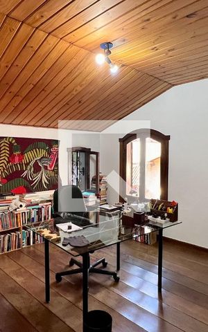 Casa à venda com 592m², 5 quartos e 3 vagas Casa à venda com 592m², 5 quartos e 3 vagasSuite 5