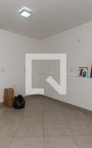Casa para alugar com 80m², 1 quarto e 2 vagas Casa para alugar com 80m², 1 quarto e 2 vagasSala 2