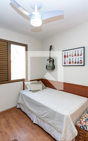 Apartamento à venda com 247m², 3 quartos e 2 vagas Apartamento à venda com 247m², 3 quartos e 2 vagasQuarto 3