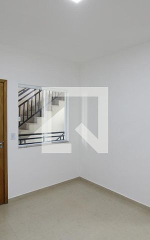 Apartamento à venda com 41m², 2 quartos e sem vagaSala / Cozinha / Área de Serviço