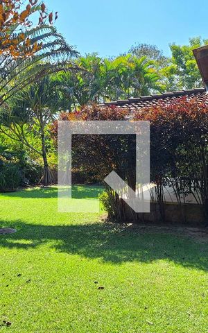 Casa de condomínio à venda com 480m², 6 quartos e 4 vagas Casa de condomínio à venda com 480m², 6 quartos e 4 vagasQuintal