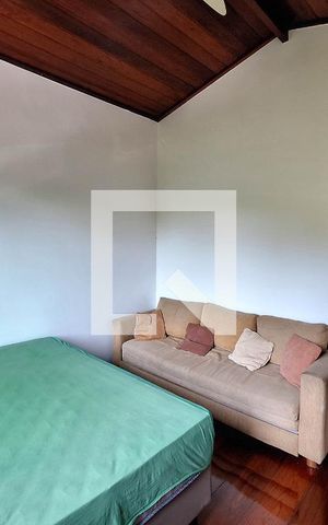 Casa de condomínio à venda com 480m², 6 quartos e 4 vagas Casa de condomínio à venda com 480m², 6 quartos e 4 vagasSuíte 1