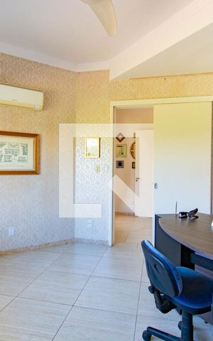 Casa para alugar com 435m², 3 quartos e 4 vagas Casa para alugar com 435m², 3 quartos e 4 vagasEscritório