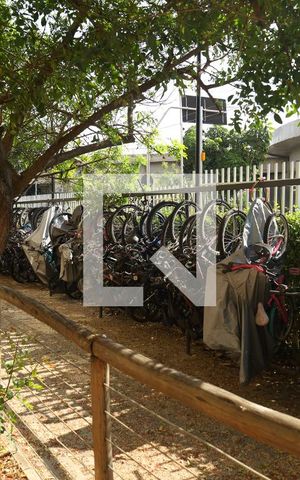 Apartamento à venda com 44m², 2 quartos e sem vagaÁrea comum - Bicicletário