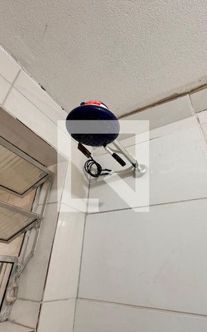 Casa para alugar com 36m², 1 quarto e sem vaga Casa para alugar com 36m², 1 quarto e sem vagaBanheiro da Suíte
