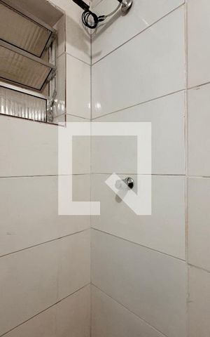 Casa para alugar com 36m², 1 quarto e sem vaga Casa para alugar com 36m², 1 quarto e sem vagaBanheiro da Suíte