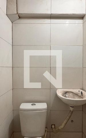Casa para alugar com 36m², 1 quarto e sem vaga Casa para alugar com 36m², 1 quarto e sem vagaBanheiro da Suíte