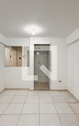 Casa para alugar com 36m², 1 quarto e sem vaga Casa para alugar com 36m², 1 quarto e sem vagaSuite