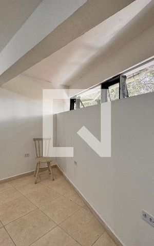 Casa para alugar com 36m², 1 quarto e sem vaga Casa para alugar com 36m², 1 quarto e sem vagaSala