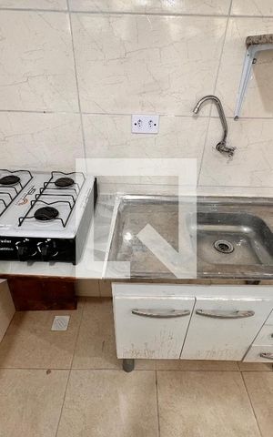 Casa para alugar com 36m², 1 quarto e sem vaga Casa para alugar com 36m², 1 quarto e sem vagaCozinha