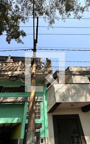 Casa para alugar com 36m², 1 quarto e sem vaga Casa para alugar com 36m², 1 quarto e sem vagaFachada