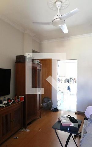 Apartamento à venda com 65m², 2 quartos e 1 vaga Apartamento à venda com 65m², 2 quartos e 1 vagaSala