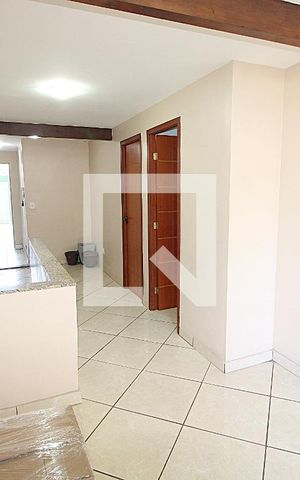 Casa à venda com 170m², 3 quartos e 1 vagaHall dos quartos