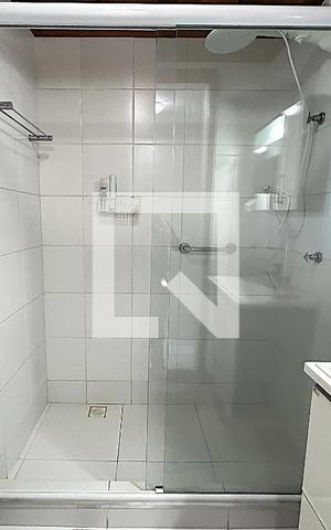 Casa à venda com 170m², 3 quartos e 1 vagaBanheiro 2