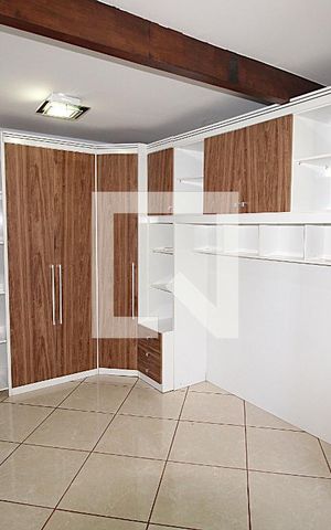 Casa à venda com 170m², 3 quartos e 1 vagaQuarto 1