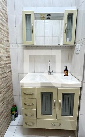 Casa à venda com 170m², 3 quartos e 1 vagaBanheiro 1
