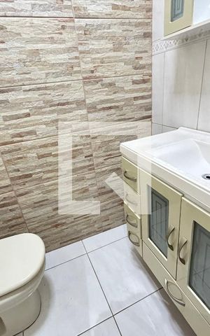 Casa à venda com 170m², 3 quartos e 1 vagaBanheiro 1