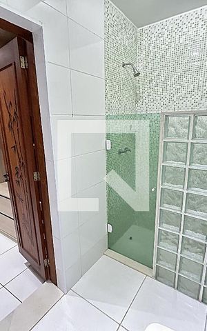 Casa à venda com 170m², 3 quartos e 1 vagaBanheiro da Suíte