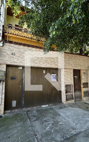 Casa à venda com 170m², 3 quartos e 1 vagaFachada