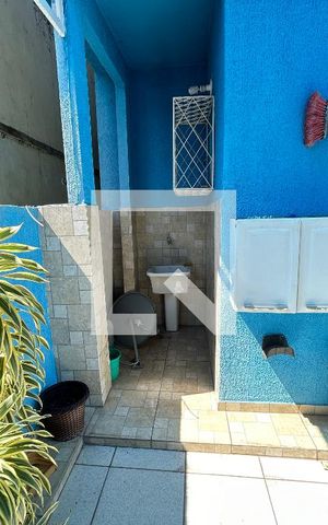 Casa à venda com 170m², 3 quartos e 1 vagaÁrea de Serviço