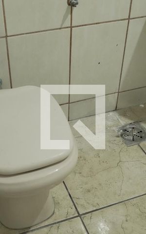 Casa para alugar com 75m², 2 quartos e sem vagaBanheiro