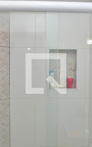 Casa à venda com 150m², 3 quartos e 2 vagasBanheiro da Suíte 1