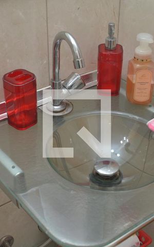 Casa à venda com 150m², 3 quartos e 2 vagasBanheiro Social