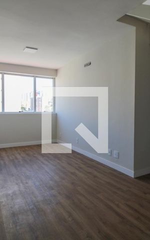 Apartamento à venda com 117m², 2 quartos e 2 vagas Apartamento à venda com 117m², 2 quartos e 2 vagasSala