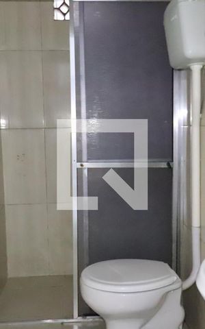 Casa para alugar com 180m², 5 quartos e 2 vagasBanheiro 2