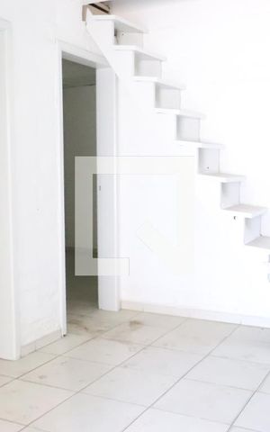 Casa para alugar com 180m², 5 quartos e 2 vagasacesso corredor