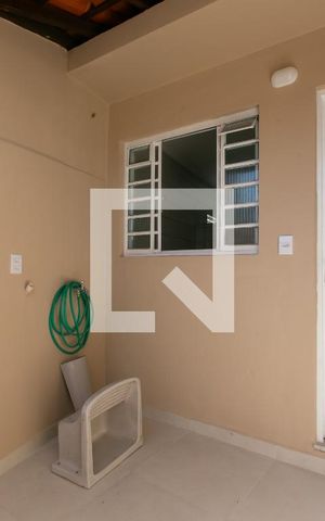 Casa para alugar com 108m², 2 quartos e 4 vagas Casa para alugar com 108m², 2 quartos e 4 vagasÁrea de Serviço